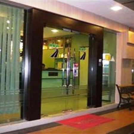 Bbp Hotel Кота Бару Екстериор снимка
