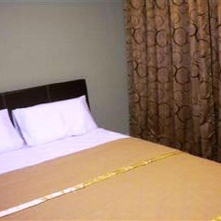 Bbp Hotel Кота Бару Екстериор снимка